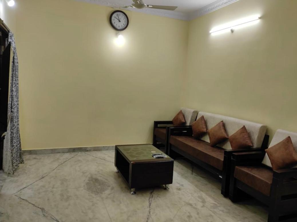 Home To Explore Food, History & Shopping Hyderabad Exterior foto