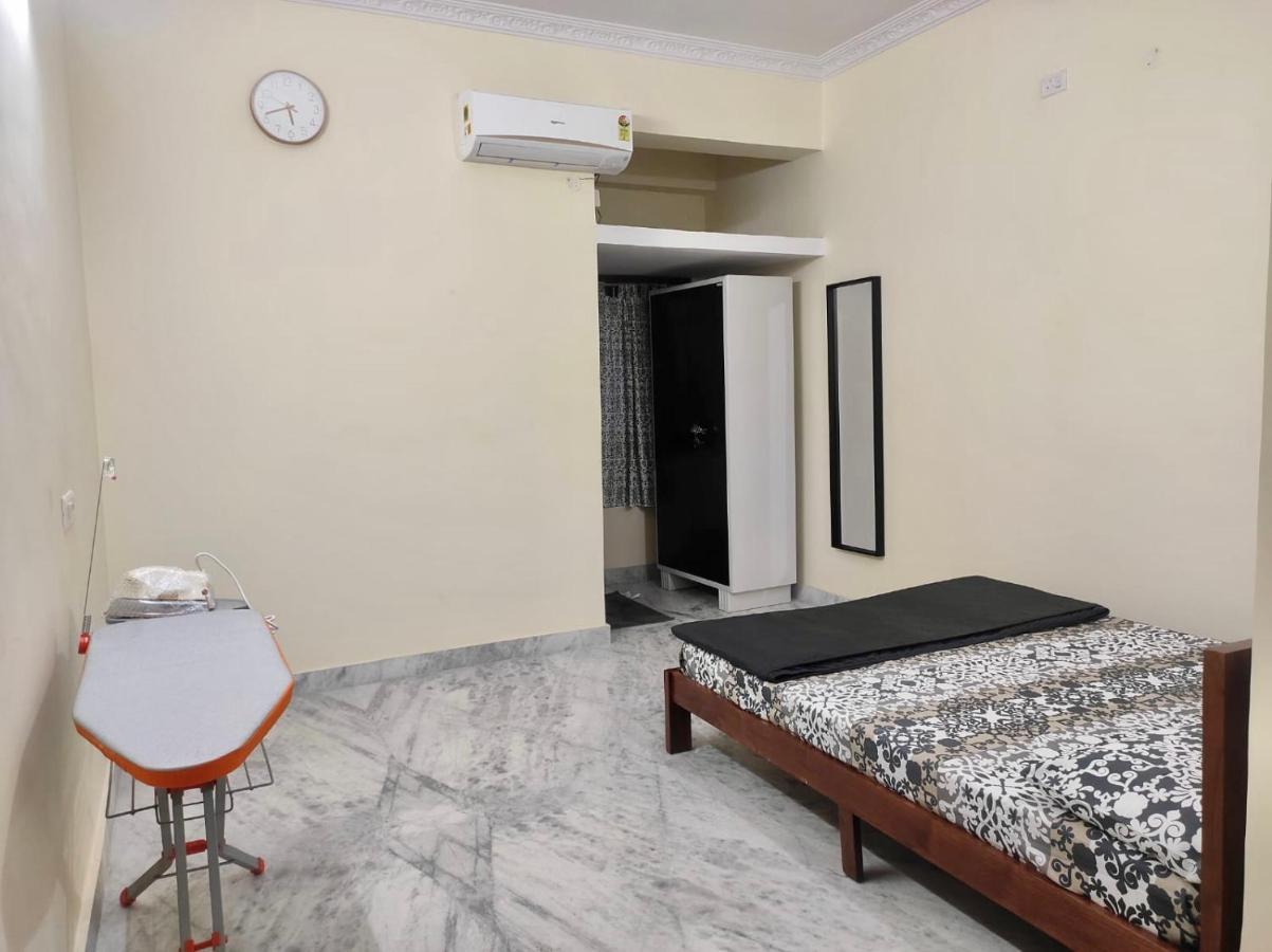 Home To Explore Food, History & Shopping Hyderabad Exterior foto