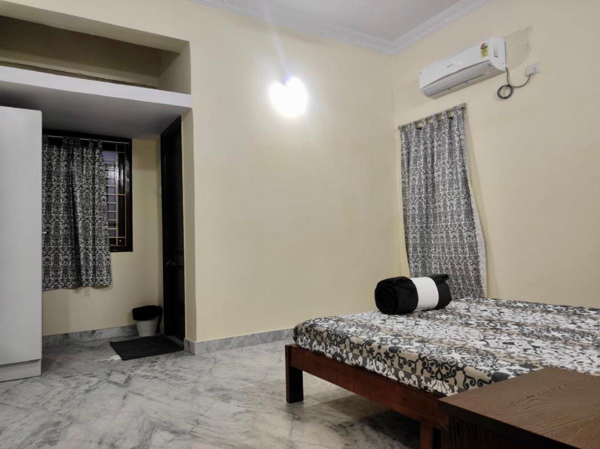 Home To Explore Food, History & Shopping Hyderabad Exterior foto