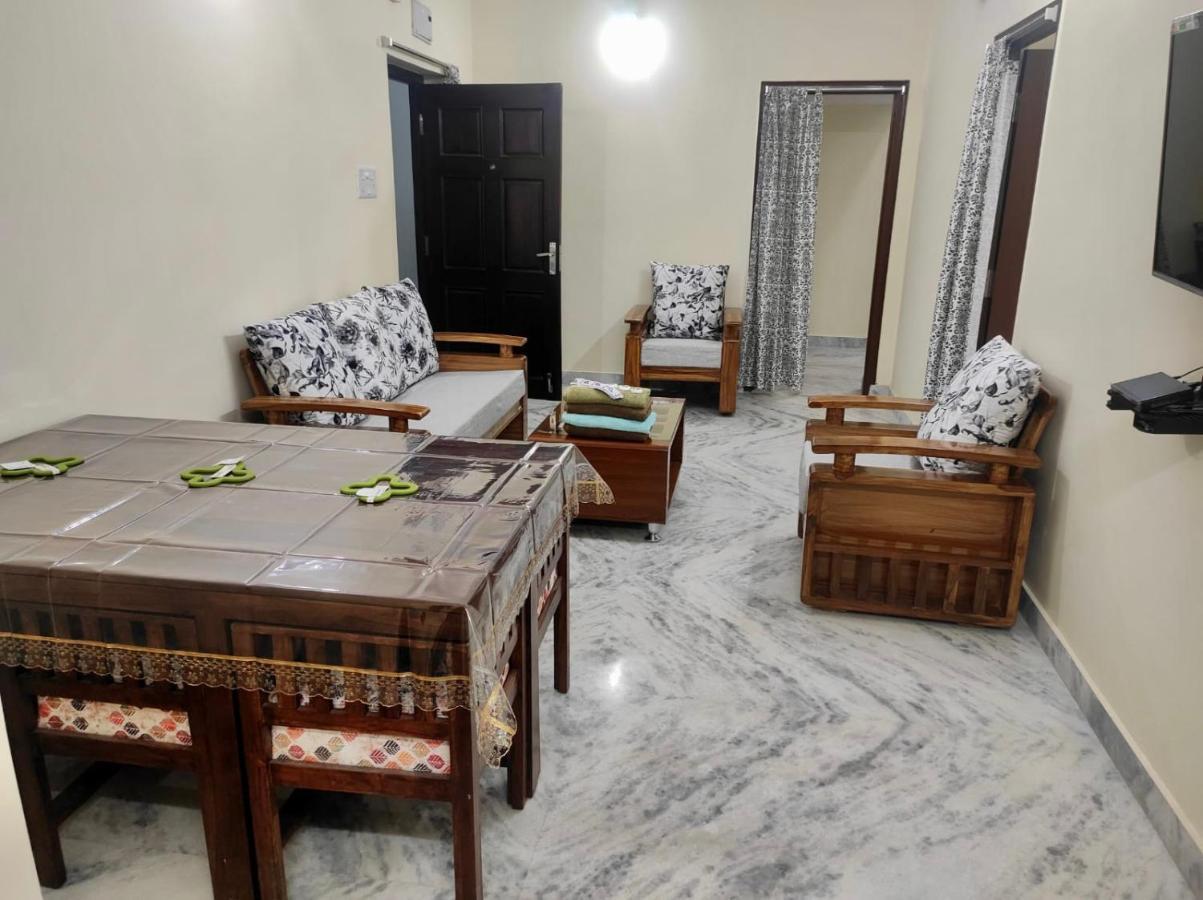 Home To Explore Food, History & Shopping Hyderabad Exterior foto